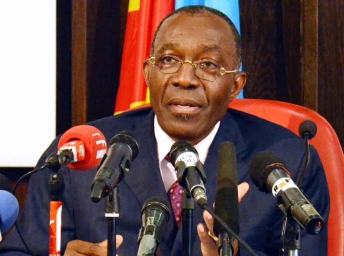 Gouvernement d’union nationale , Raymond Tshibanda : ‘’Ces consultations ne vont jamais régler les crises ’’